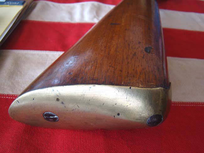 A rare Sea Service Pattern Flintlock Brass Barreled Blunderbuss by John Vaughan of London and dated 1741 — image 10